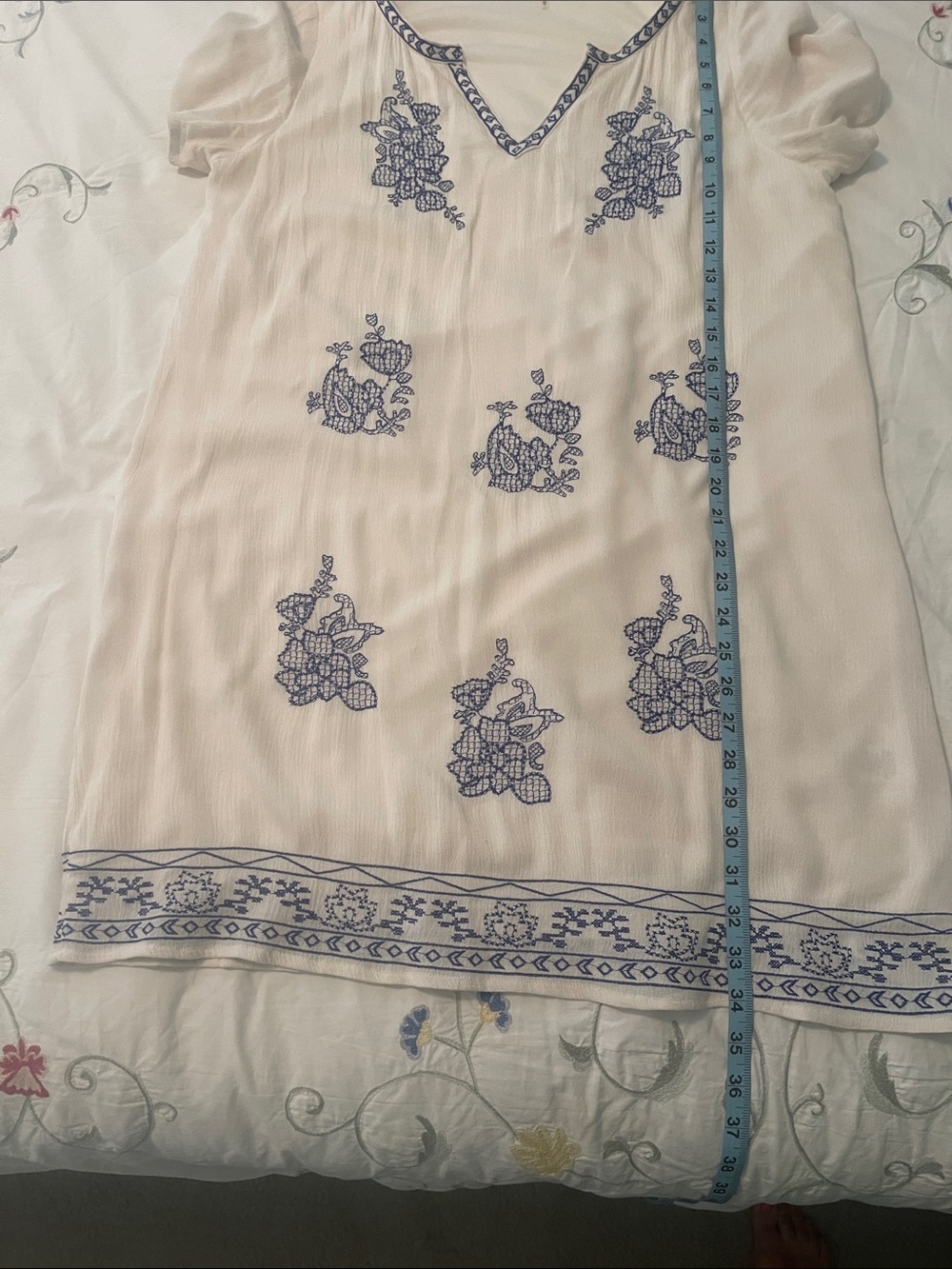 entro Cream Dress with Blue Embroidery - Picture 6 of 7